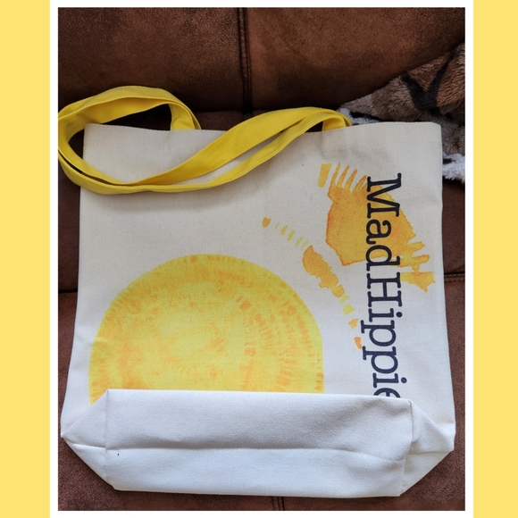 Nwot Mad Hippie Canvas Large Tote - Picture 2 of 5